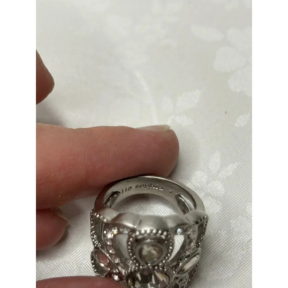 LIA SOPHIA "Florence" Ring Faceted Crystals Cocktail Silver Tone Size 7 - Picture 3 of 4